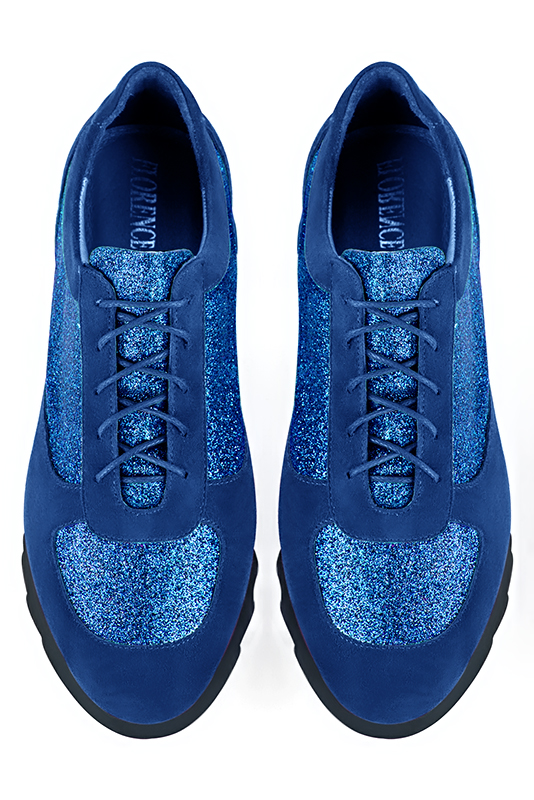 Electric blue women's open back shoes. Round toe. Low rubber soles. Top view - Florence KOOIJMAN